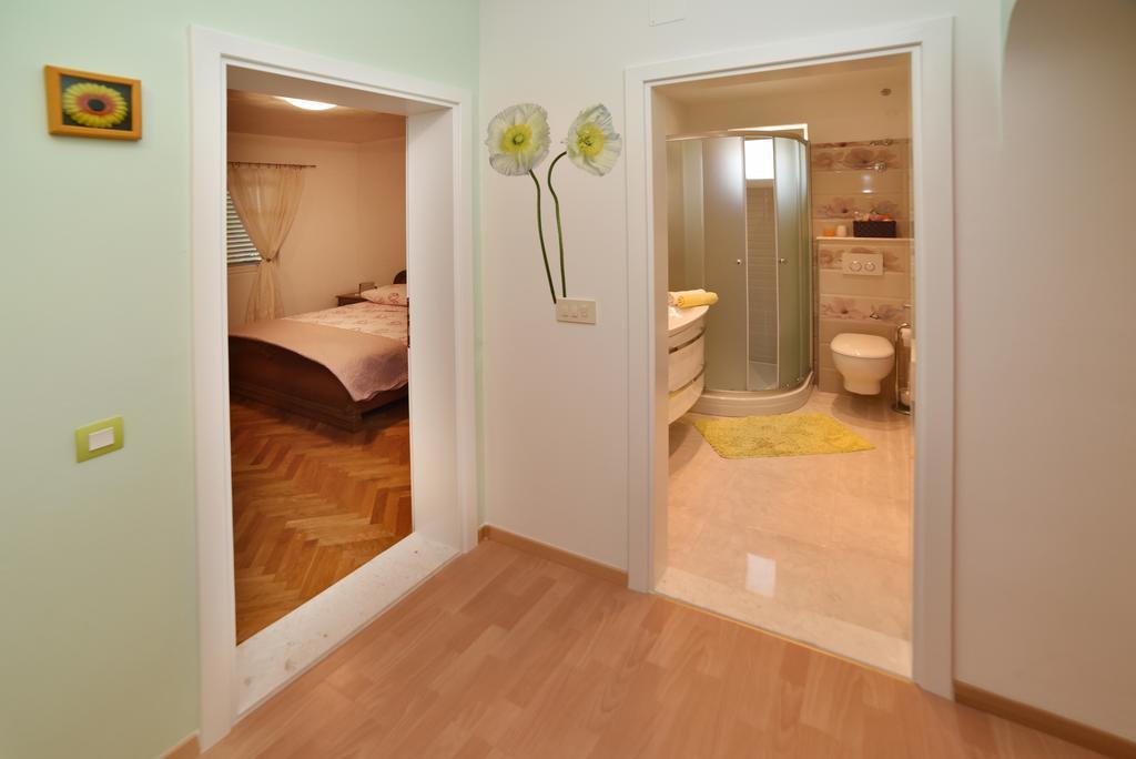 Apartment Enjoy You Split Exterior photo